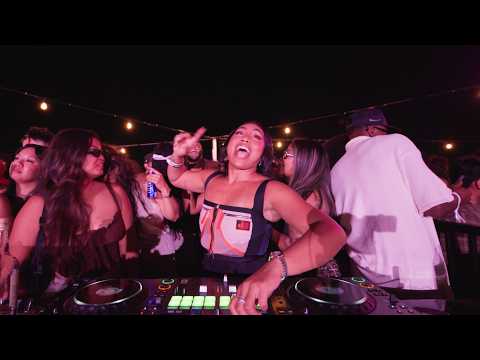 Noise Complaints on a Yacht - Day 1, San Diego