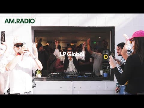 AM.RADIO 003 — Surprise Café House